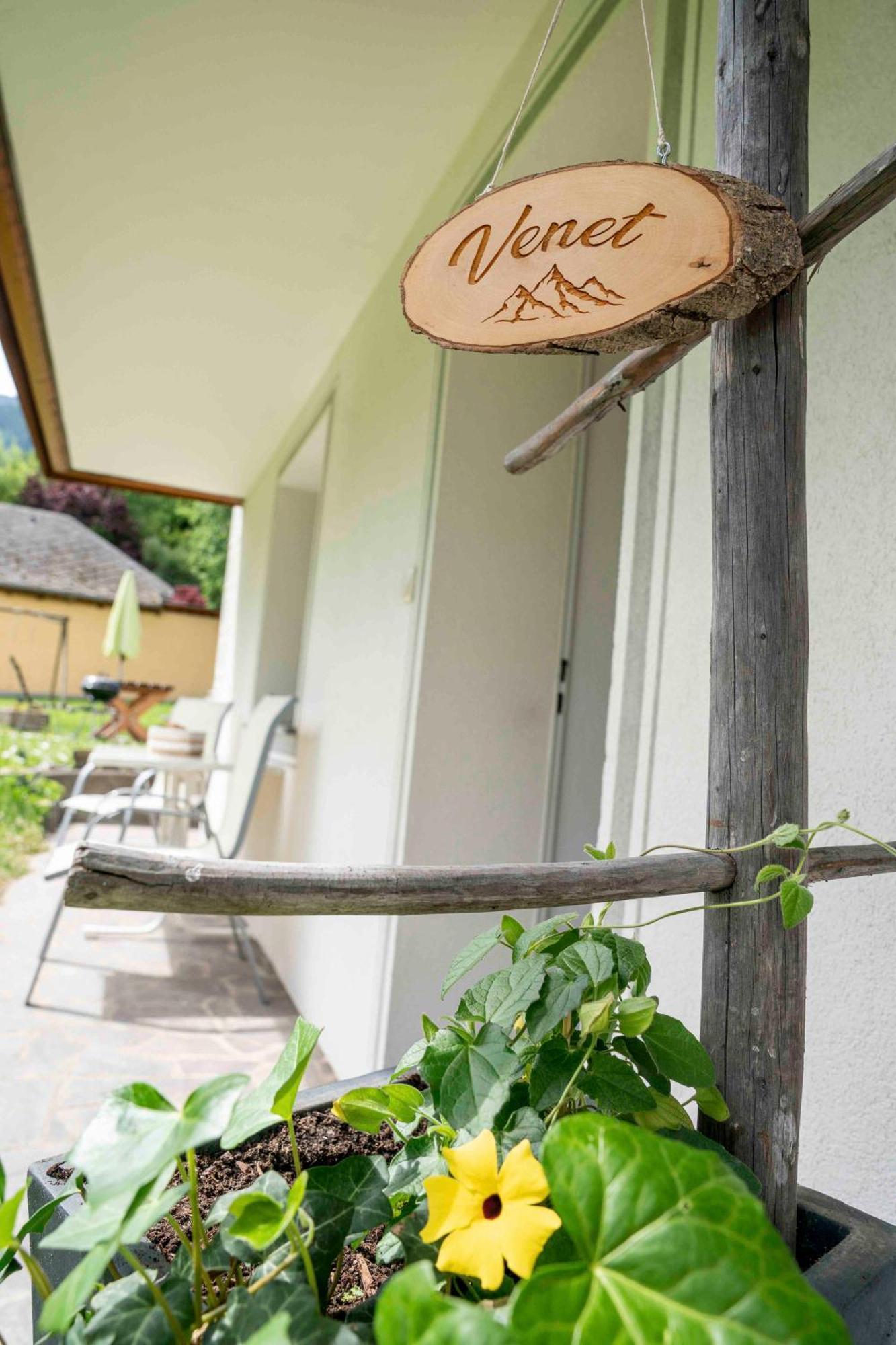 Landhaus Zangerl - Kobelerhof Landeck Habitación foto