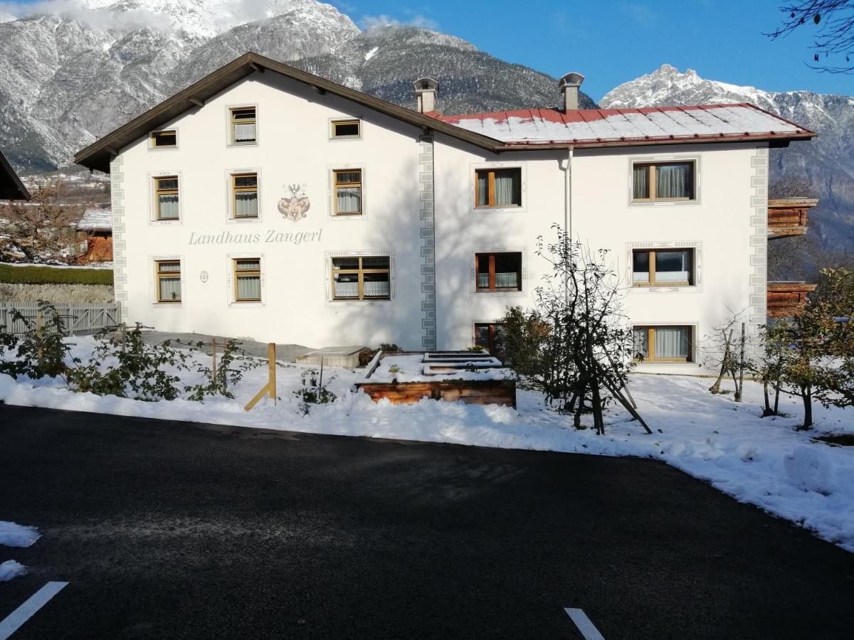 Landhaus Zangerl - Kobelerhof Landeck Exterior foto
